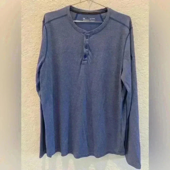 Under Armour Other - Under Armour blue long sleeved shirt men’s XL